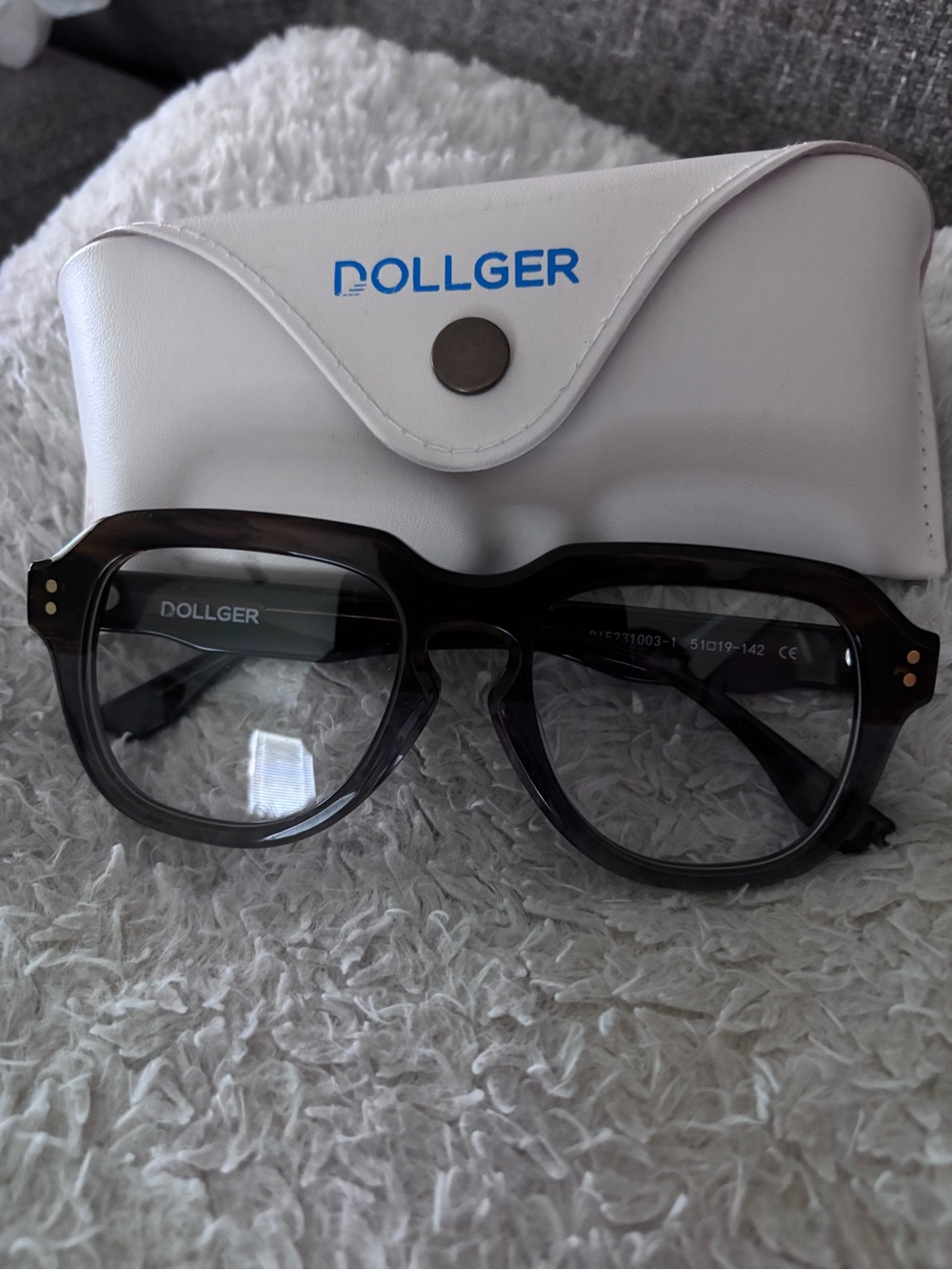 Dollger Round Black Tortoiseshell Optical Glasses with Case